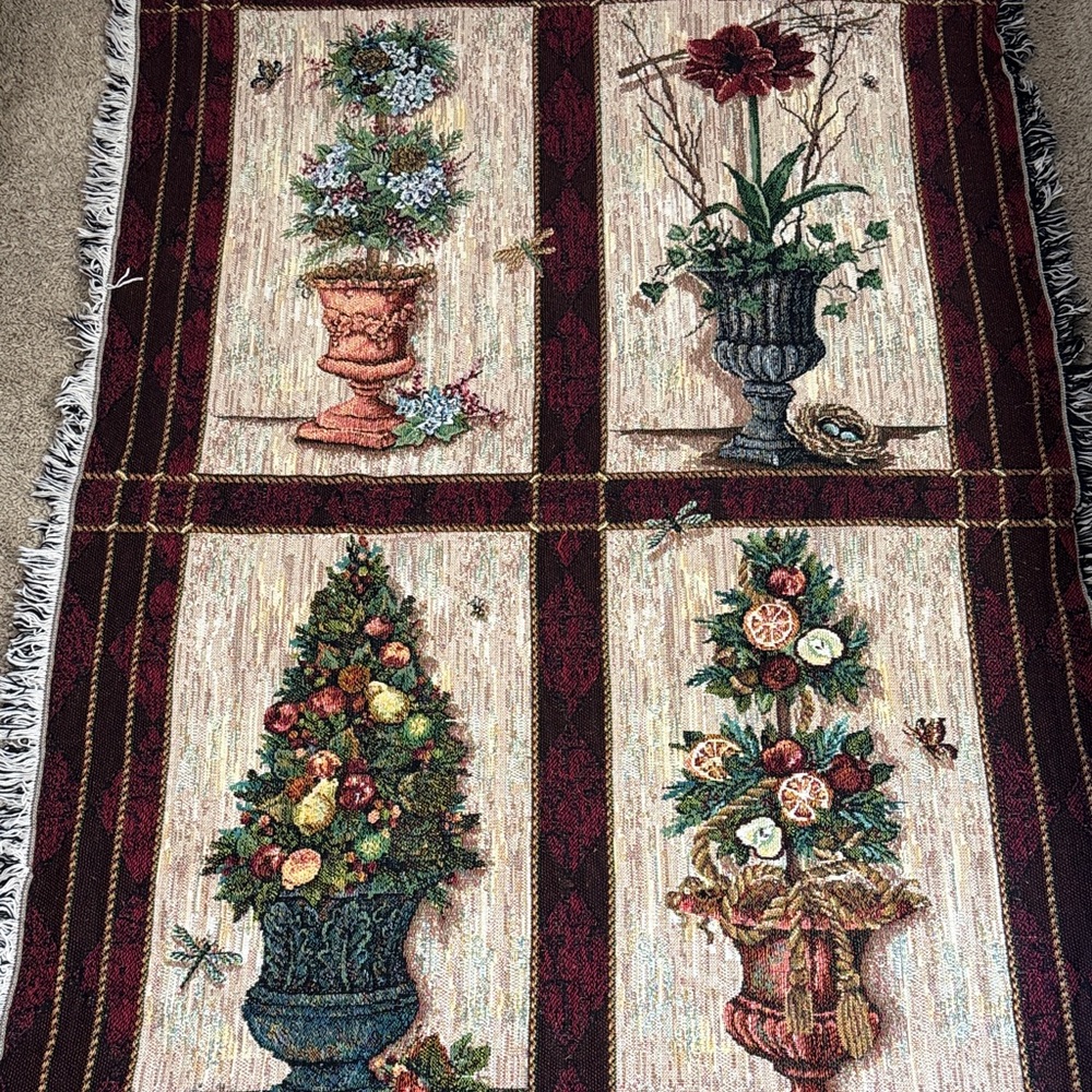 Festive Floral Tapestry Throw Blanket
